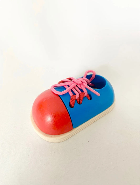 Apprentissage du laçage - Chaussure Montessori