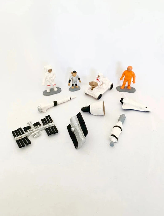 Lot de figurines Astronautes &amp; Espace