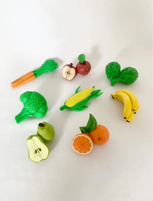 Lot de figurines Fruits &amp; Légumes