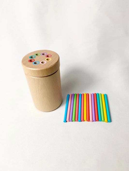 Boîte d’insertion Montessori – Bâtonnets de couleur