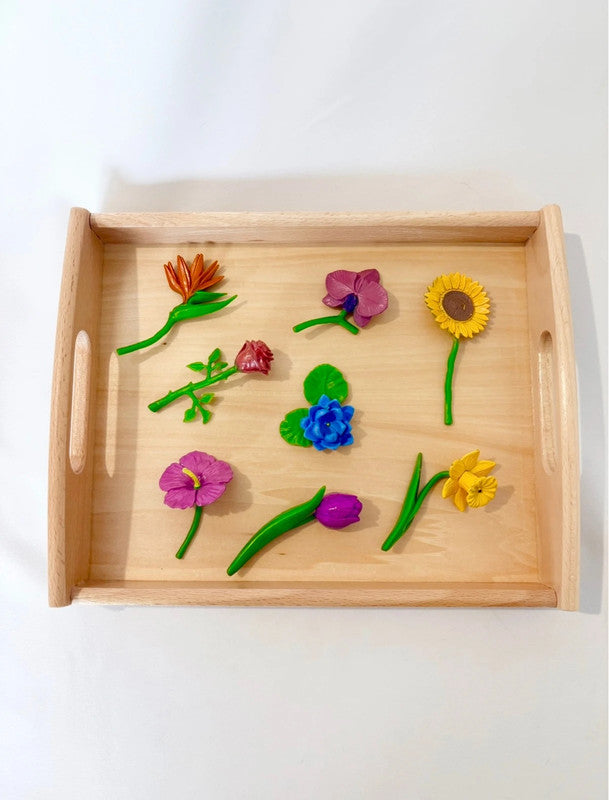 Lot de figurines fleurs