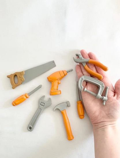 Lot de figurines outils